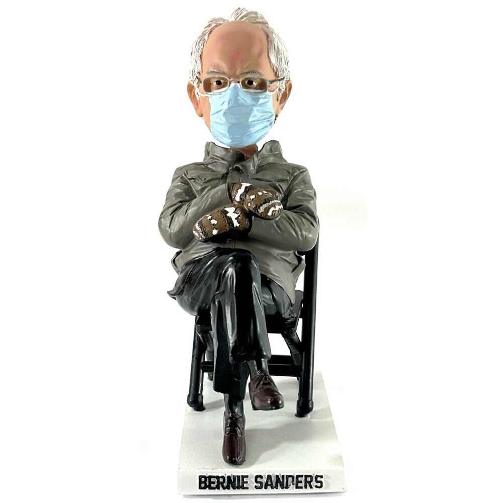 Bernie Sanders Sitting Bobblehead 2021 Inauguration Day Limited Edition #21678 - Picture 2 of 7